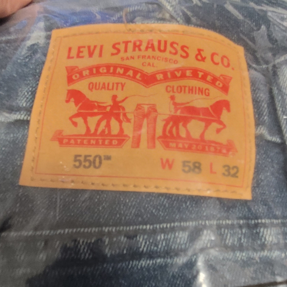 Levi's Big and Tall, 58W 32L, 550